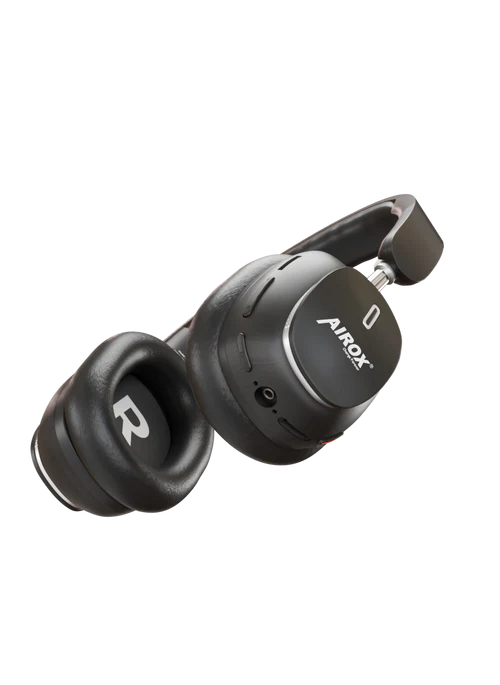 HP03   Headphones